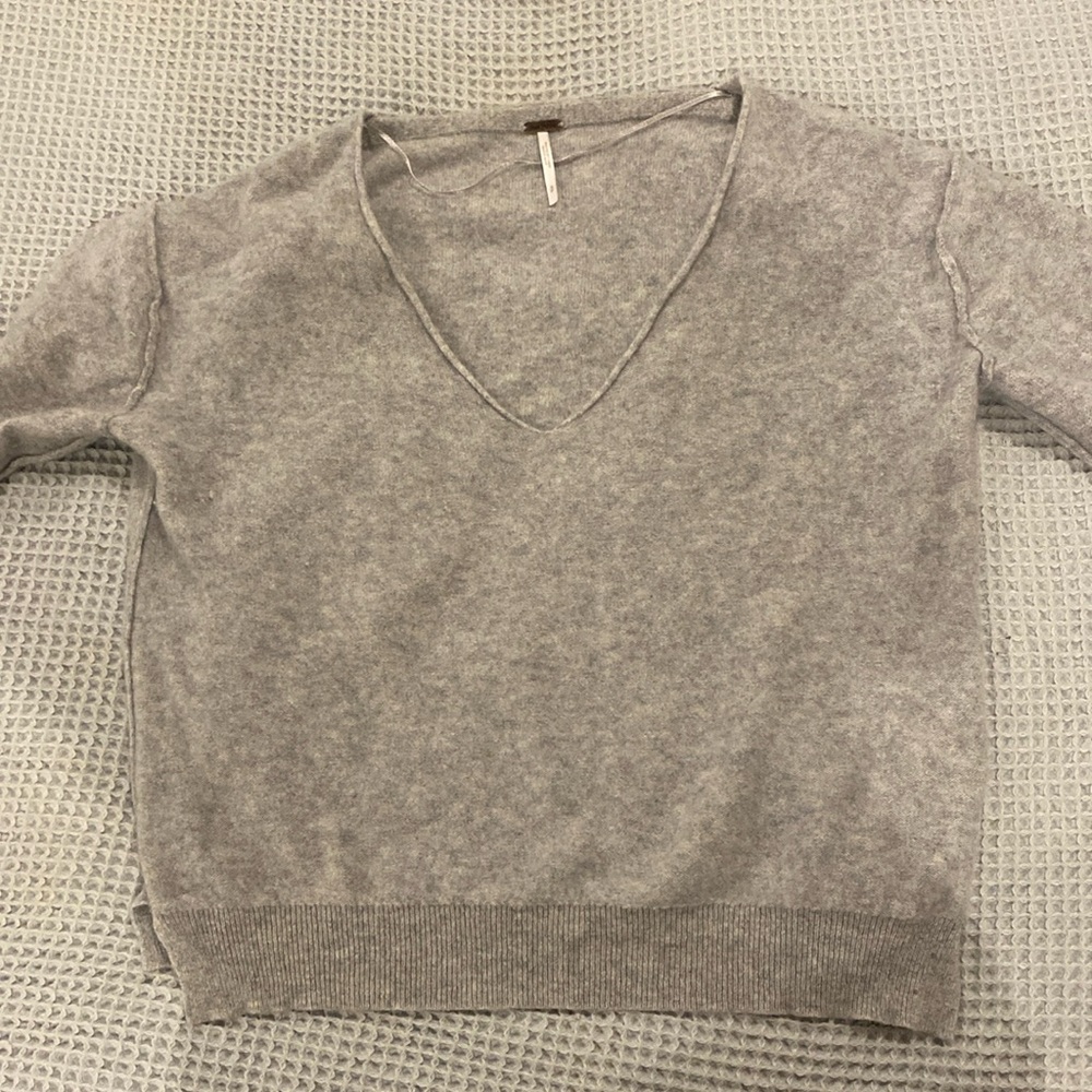 Free People Cashmere sweater- Small